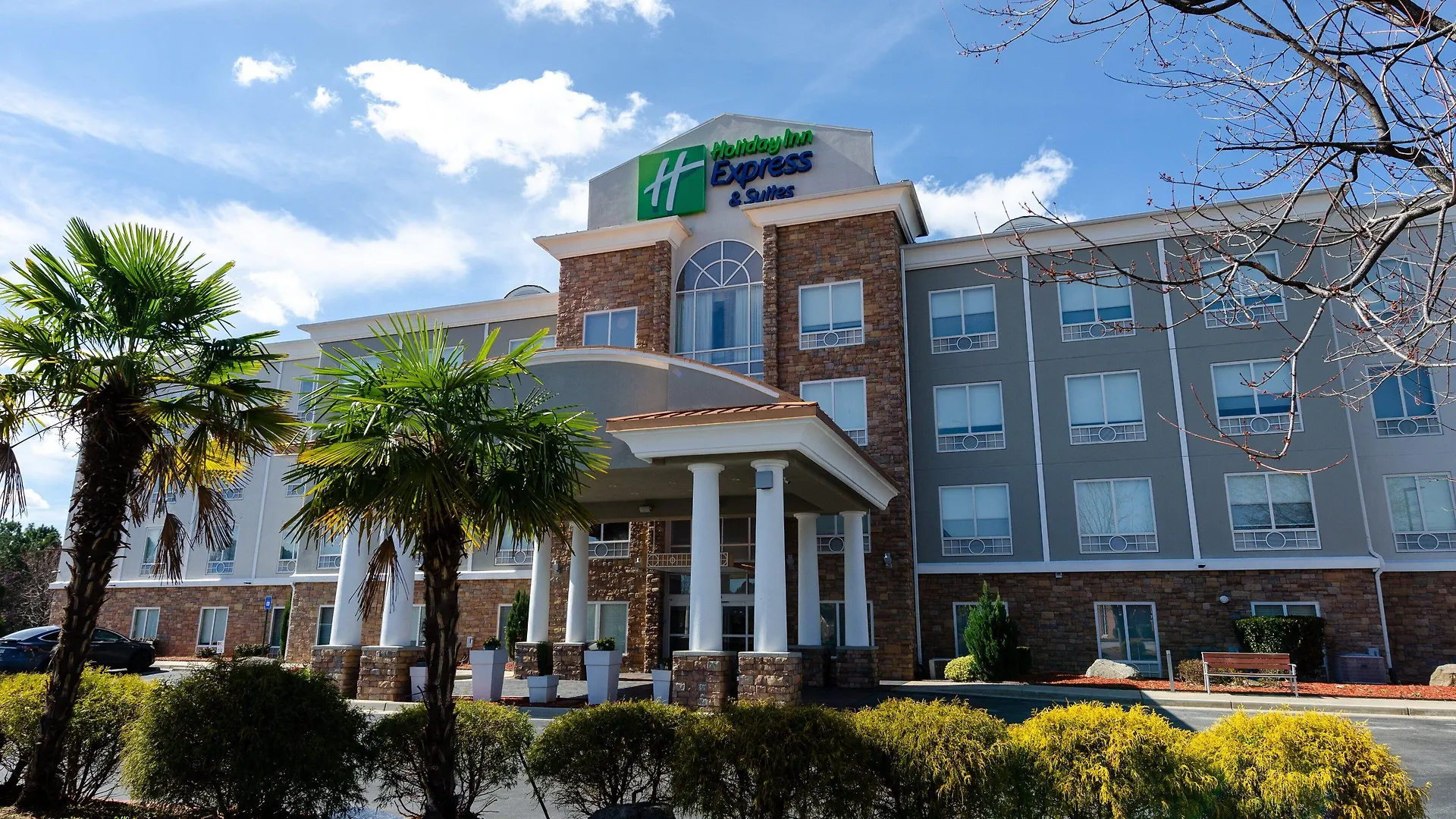 4 Smart Business Hotels Near Hapeville Depot Museum Worth Booking