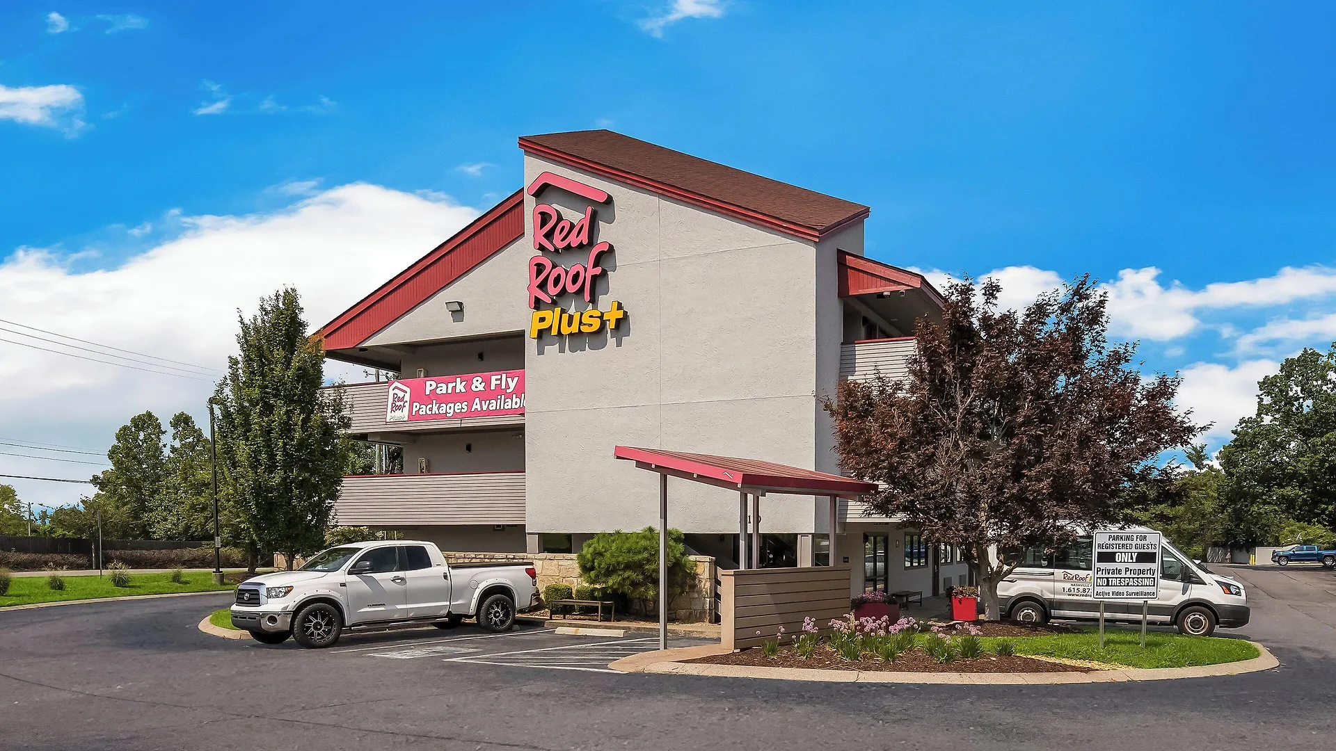6 Budget Hotels Near Patsy Cline Museum Worth Booking