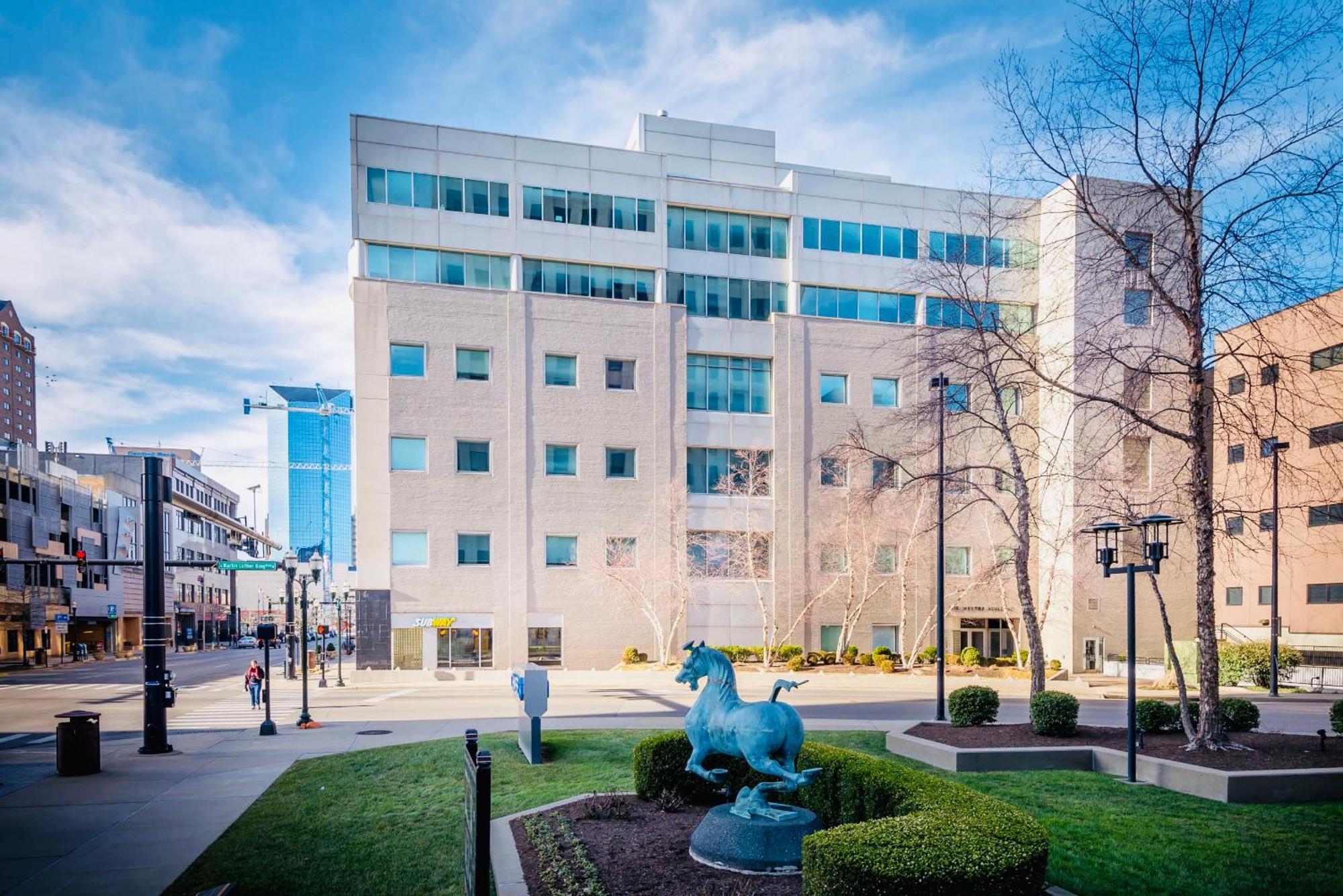 Where to Stay Near Kroger Field: 8 Family-Friendly Hotels